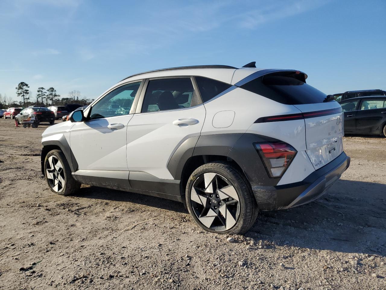 2024 Hyundai Kona - Image 2