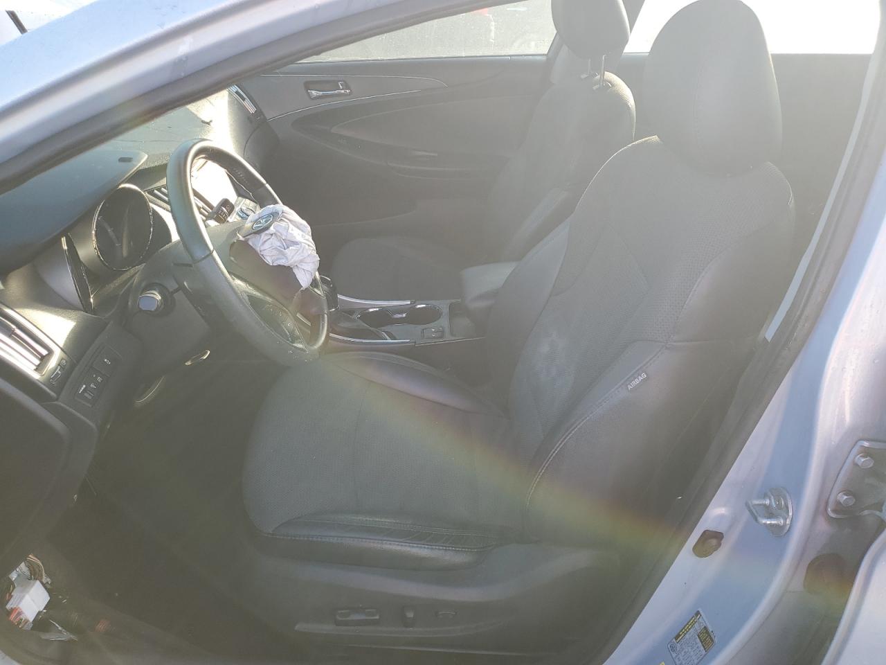 2013 Hyundai Sonata - Image 7