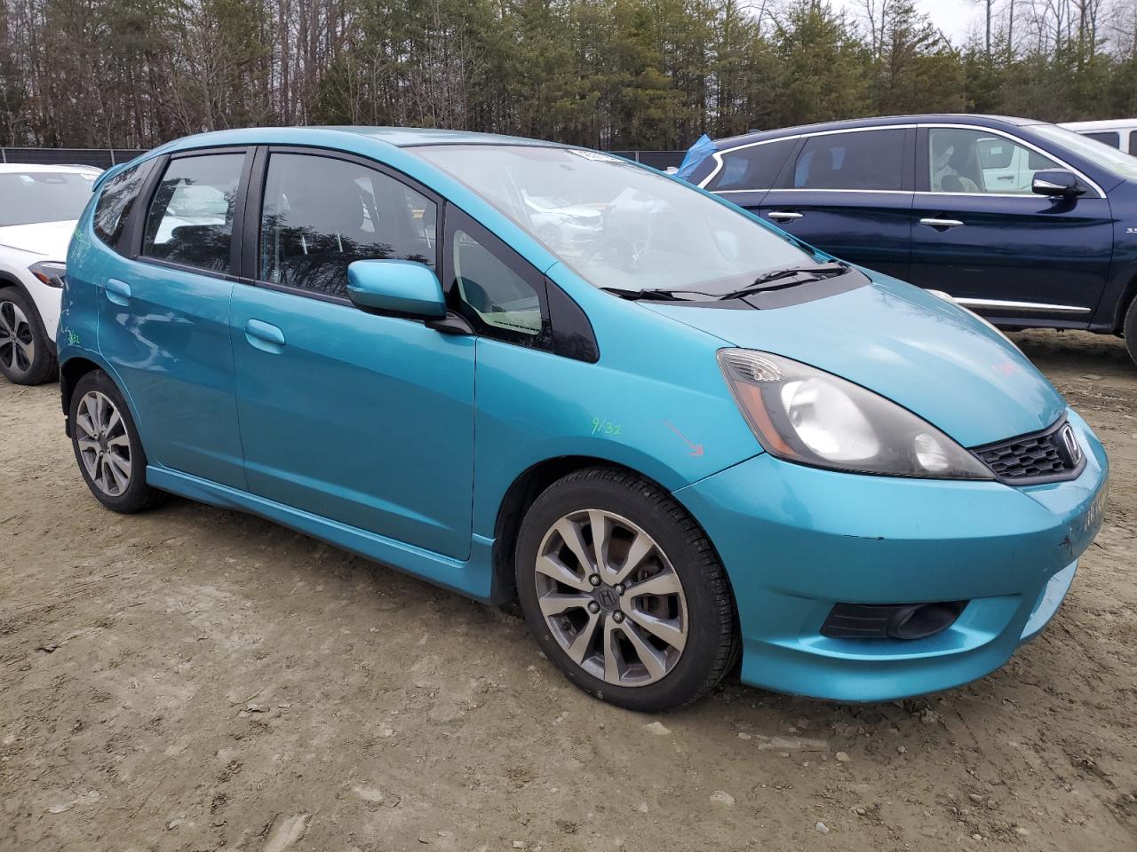 2013 Honda Fit - Image 4