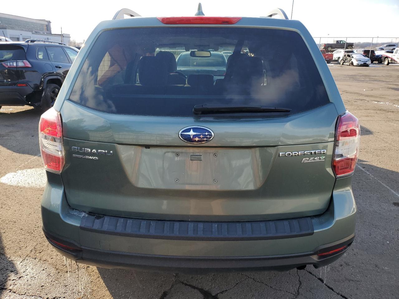 2016 Subaru Forester - Image 6