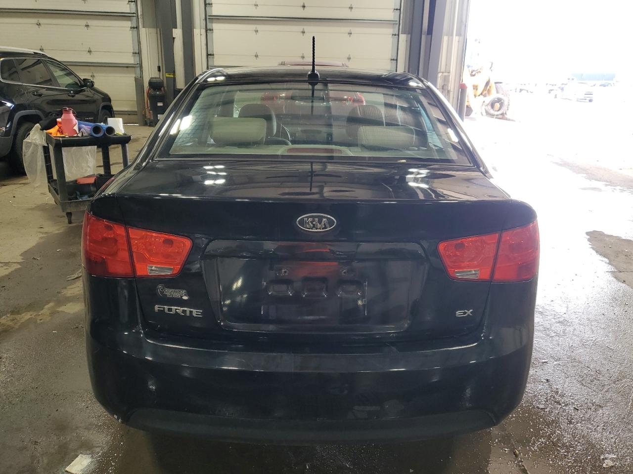 2013 Kia Forte - Image 6