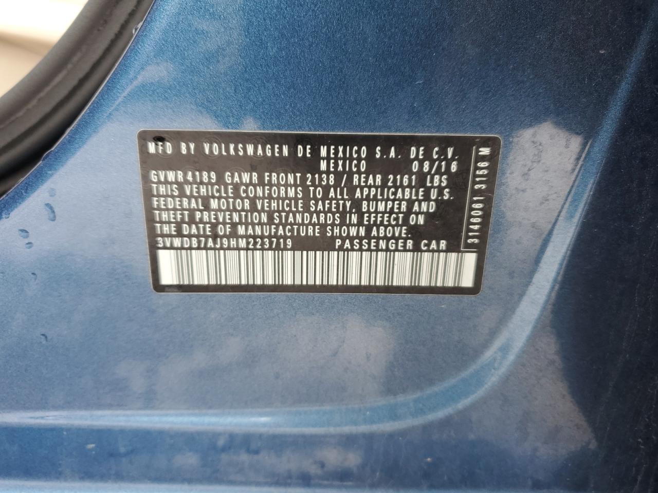 2017 Volkswagen Jetta - Image 13