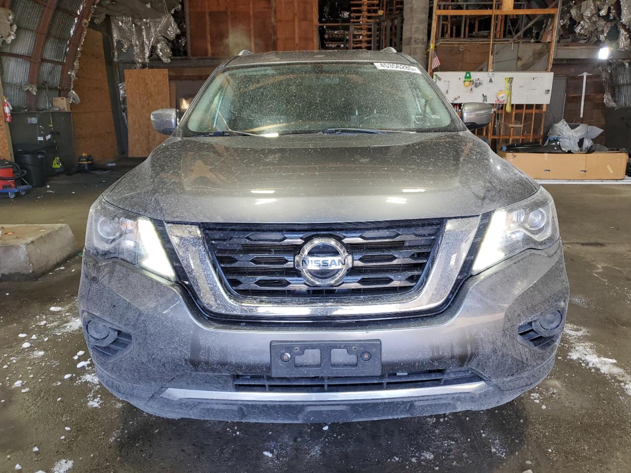 2017 Nissan Pathfinder - Image 5