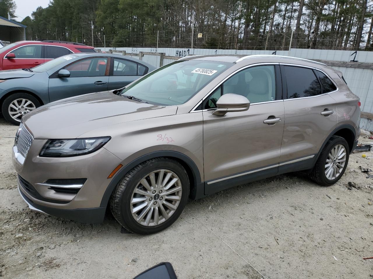 2019 Lincoln MKZ - Image 1