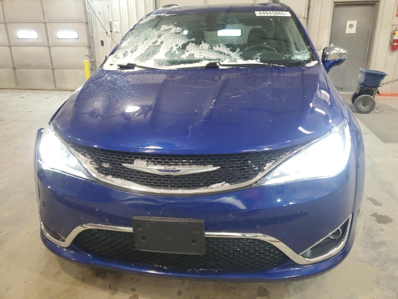 2019 Chrysler Pacifica - Image 5