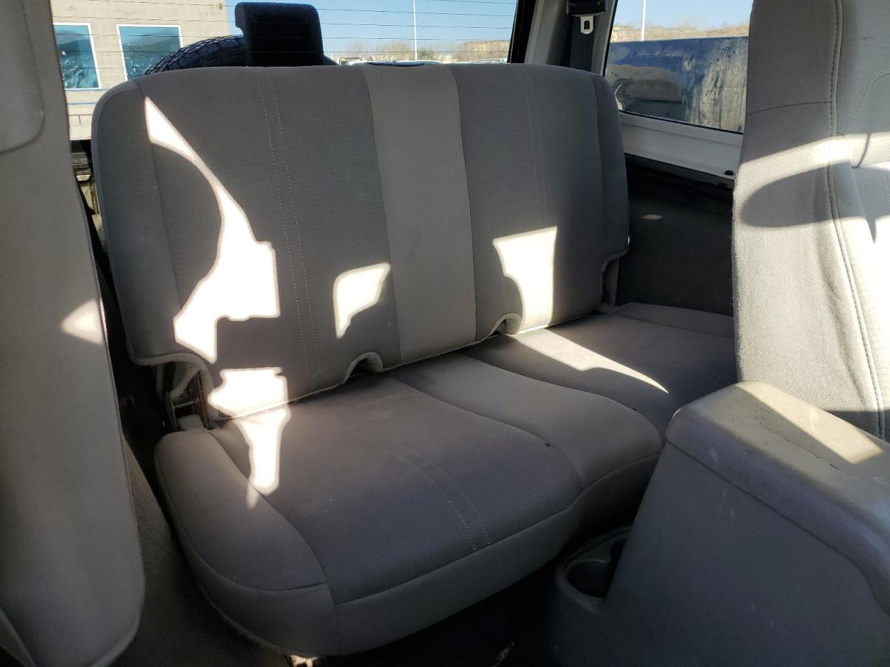 2003 Jeep Wrangler - Image 11