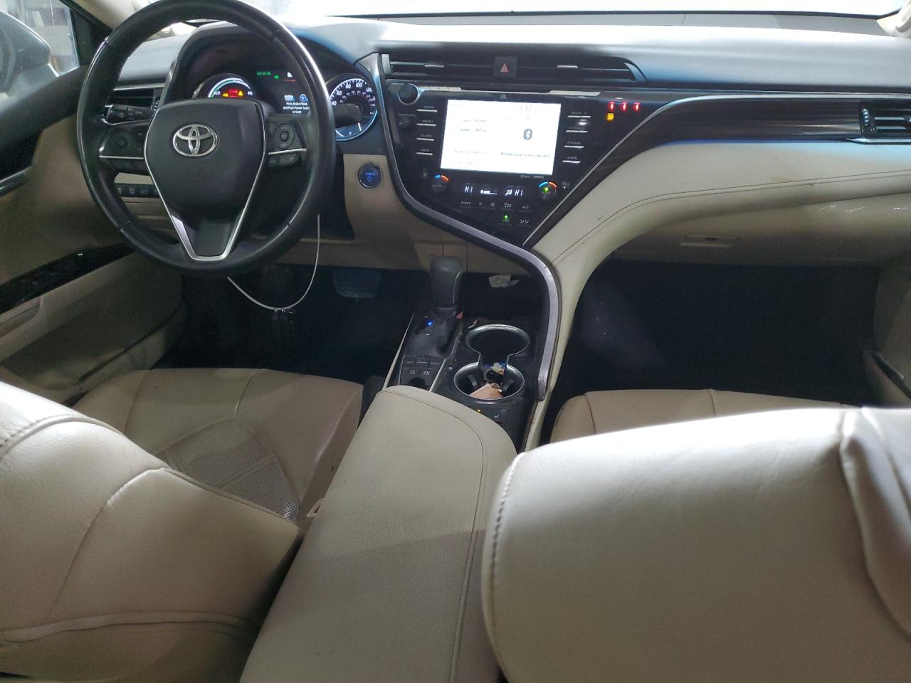 2018 Toyota Camry - Image 8