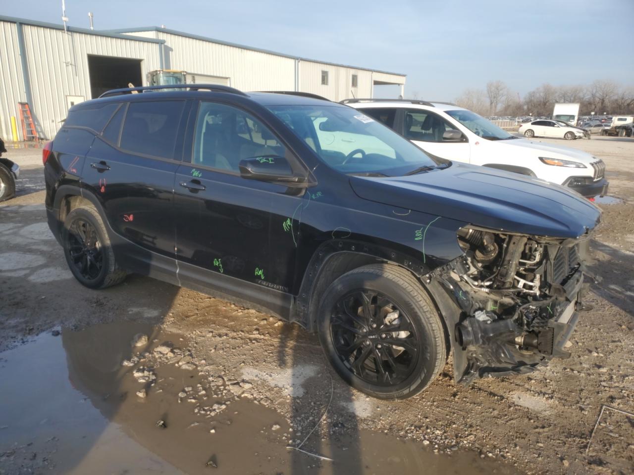 2020 GMC Terrain - Image 4