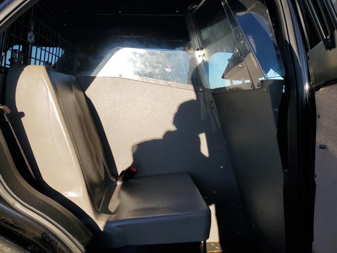 2017 Ford Explorer - Image 11