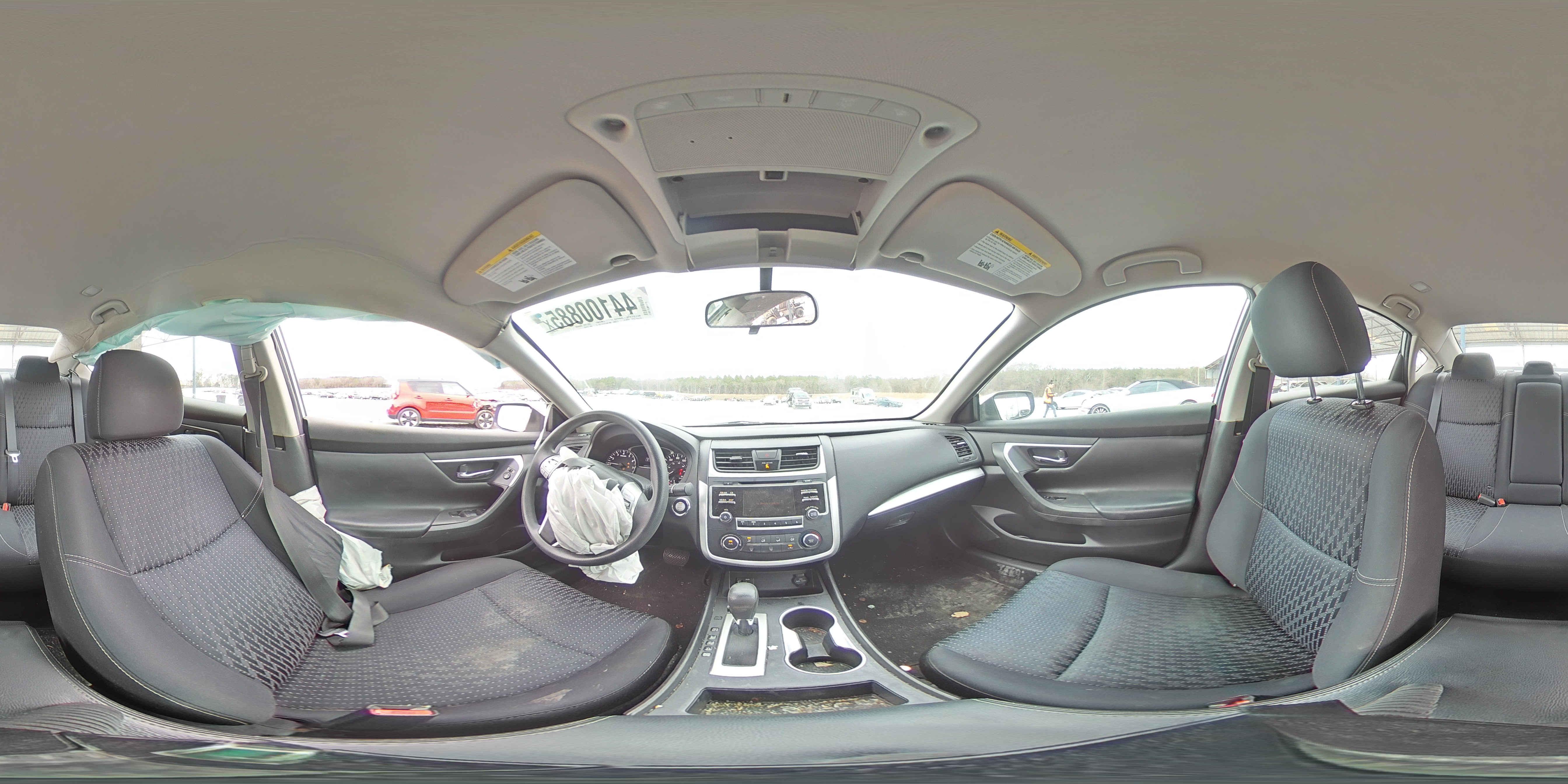 2016 Nissan Altima - Image 12