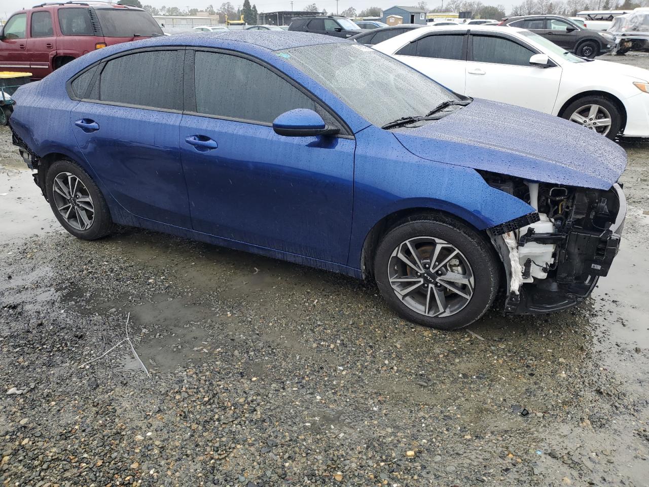 2022 Kia Forte - Image 4