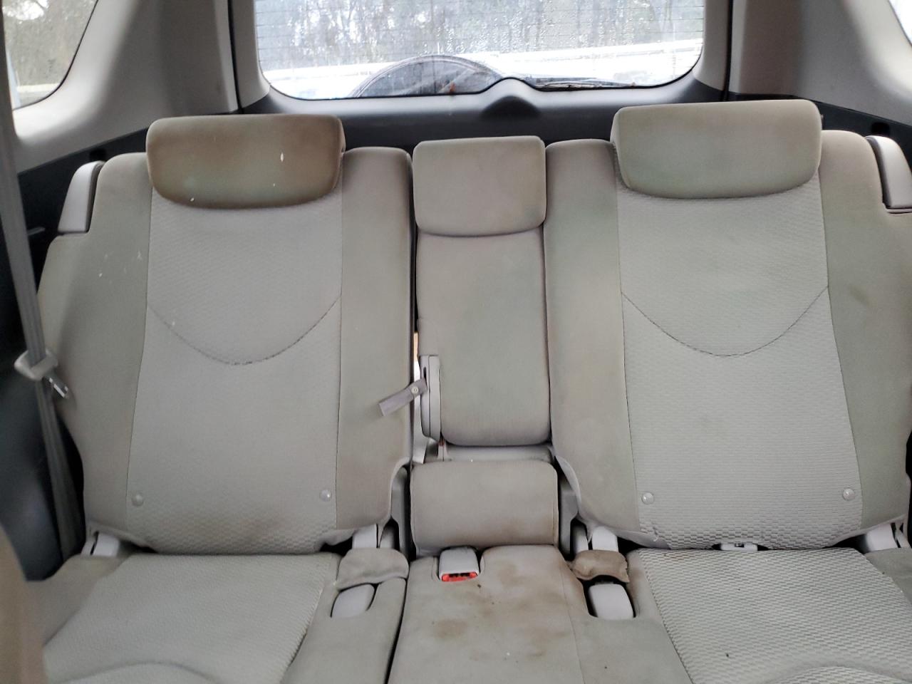2011 Toyota RAV 4 - Image 10