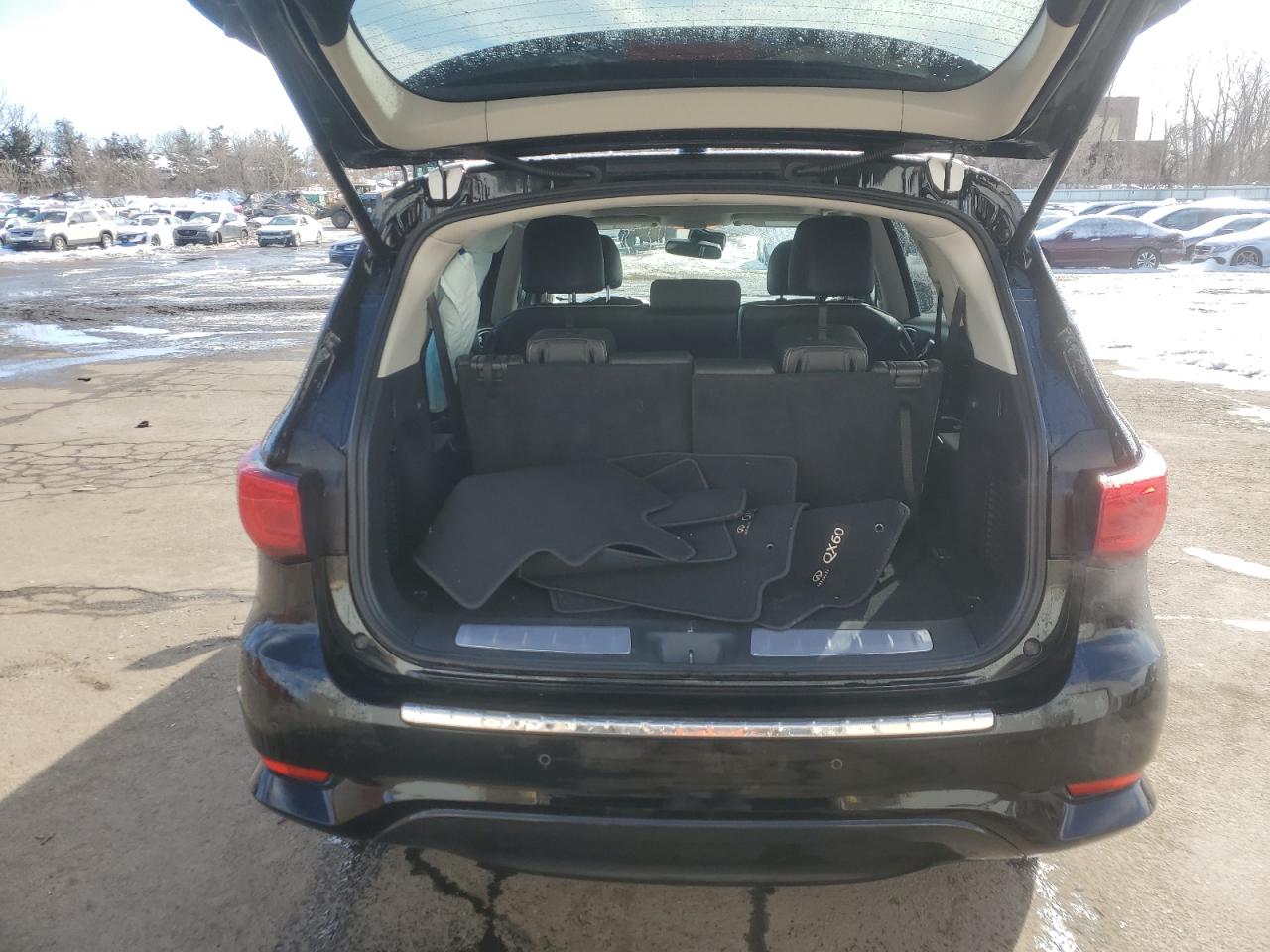 2019 Infiniti QX60 - Image 6