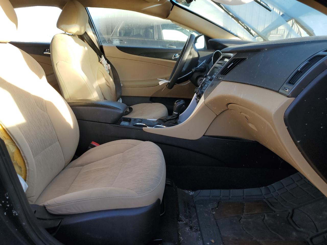 2014 Hyundai Sonata - Image 7