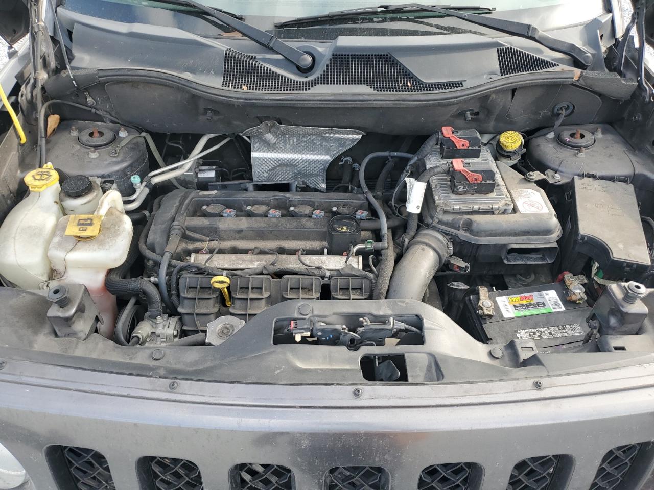 2016 Jeep Liberty (Patriot) - Image 12