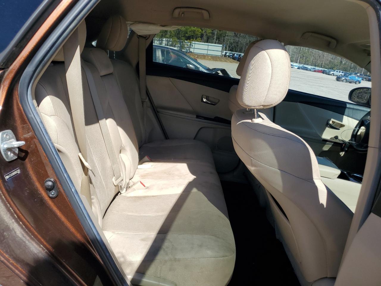 2011 Toyota Venza - Image 11