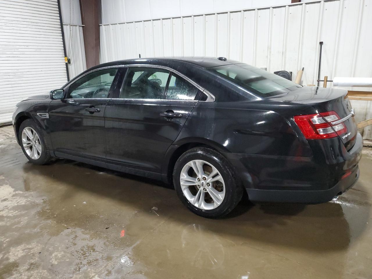2013 Ford Taurus - Image 2