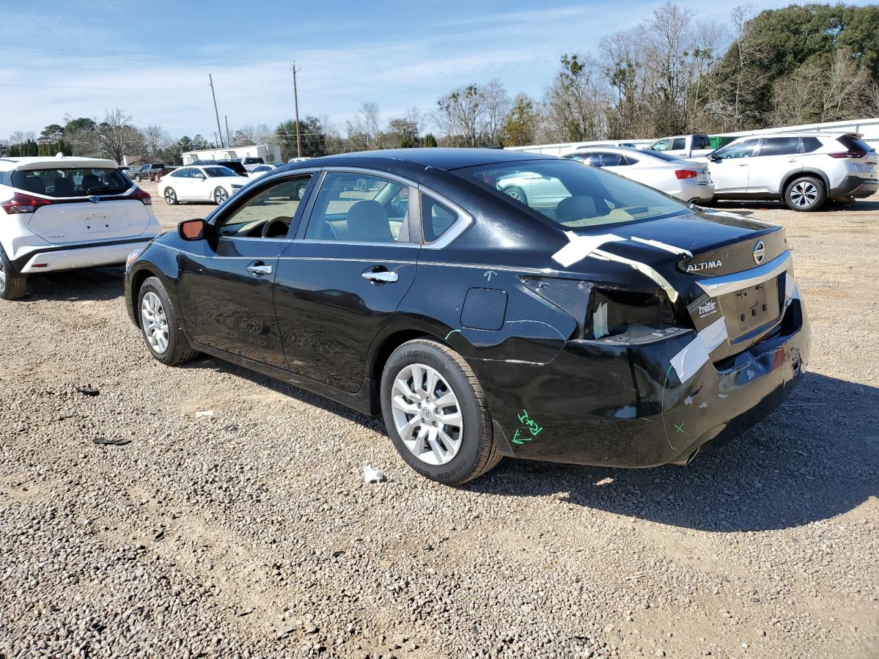 2014 Nissan Altima - Image 2