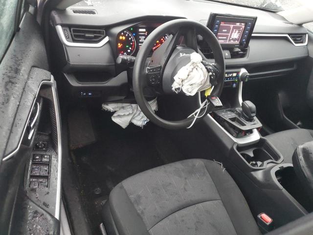  TOYOTA RAV4 2021 Серебристый