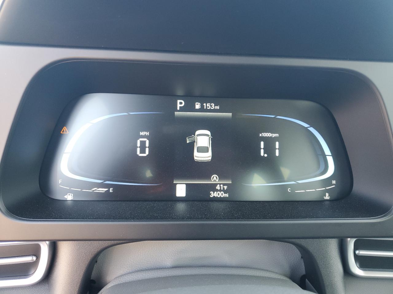 2024 Hyundai Elantra - Image 9