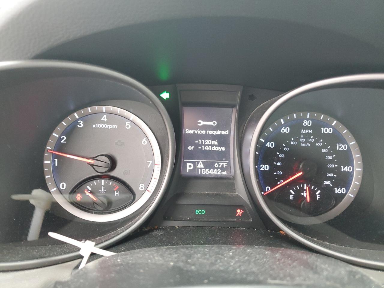 2015 Hyundai Santa Fe - Image 9