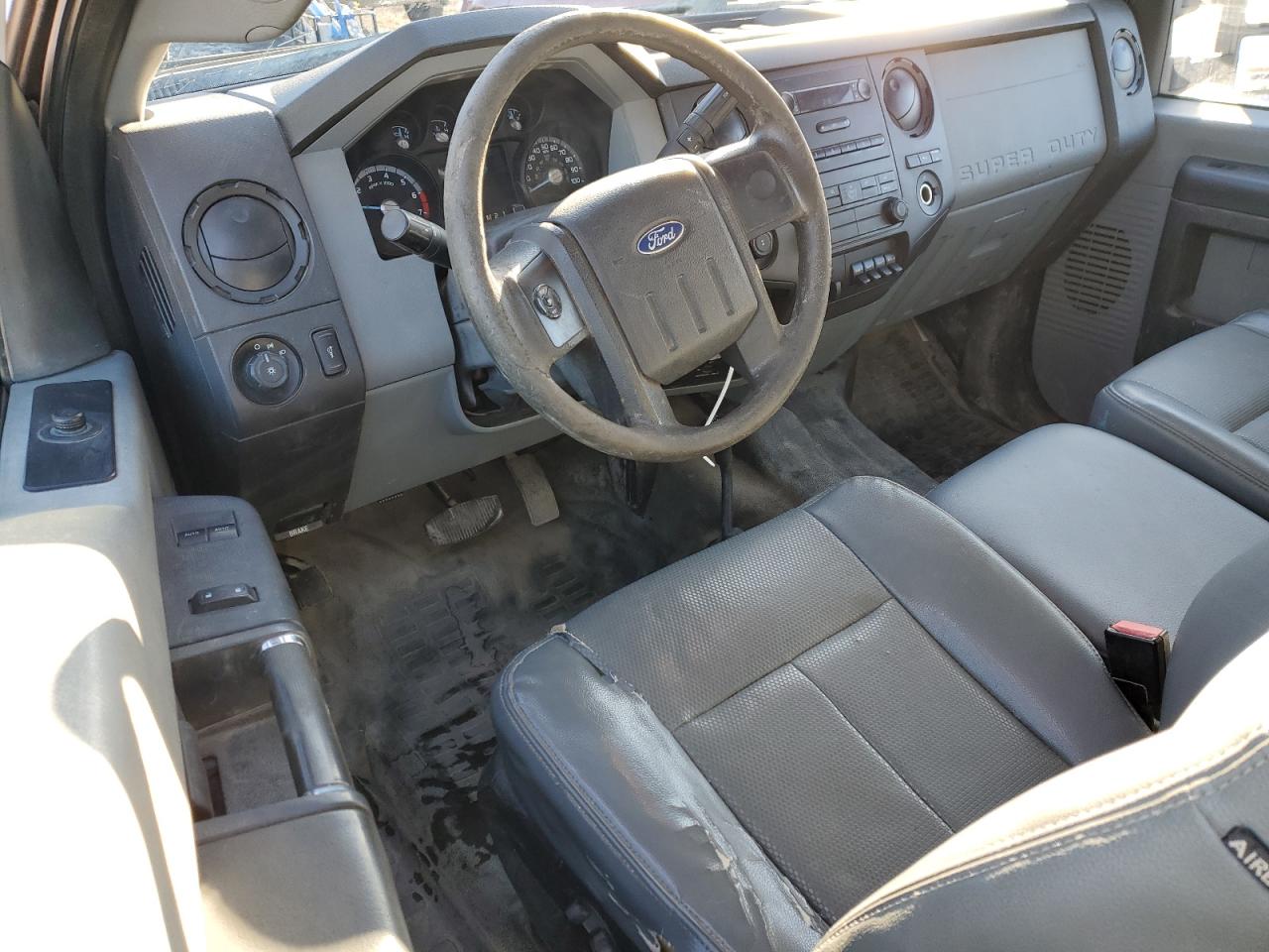 2016 Ford F250 - Image 8