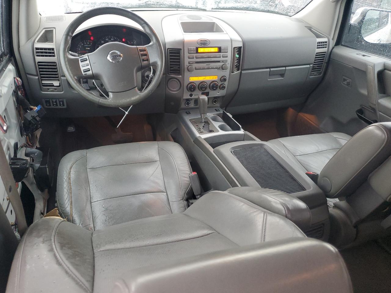 2006 Nissan Armada - Image 8