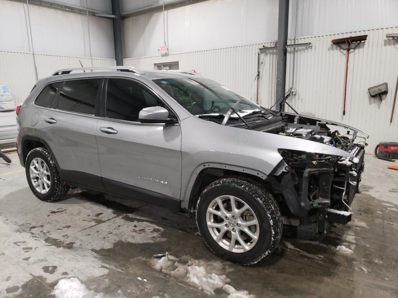 2014 Jeep Grand Cherokee - Image 4