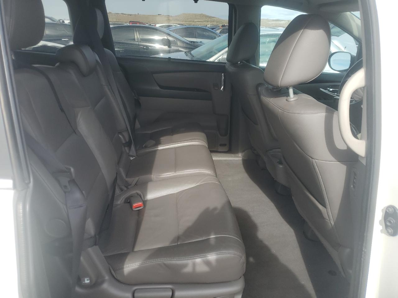 2016 Honda Odyssey - Image 11