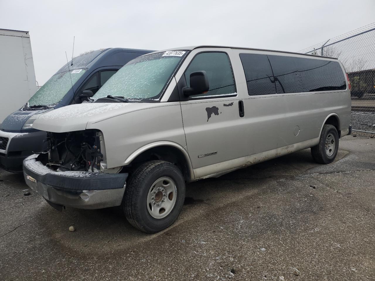 2006 GMC Savana - Image 1