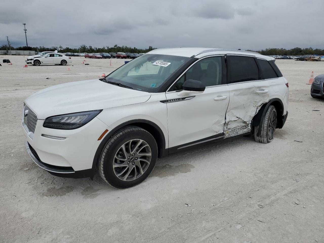 2022 Lincoln Corsair - Image 1