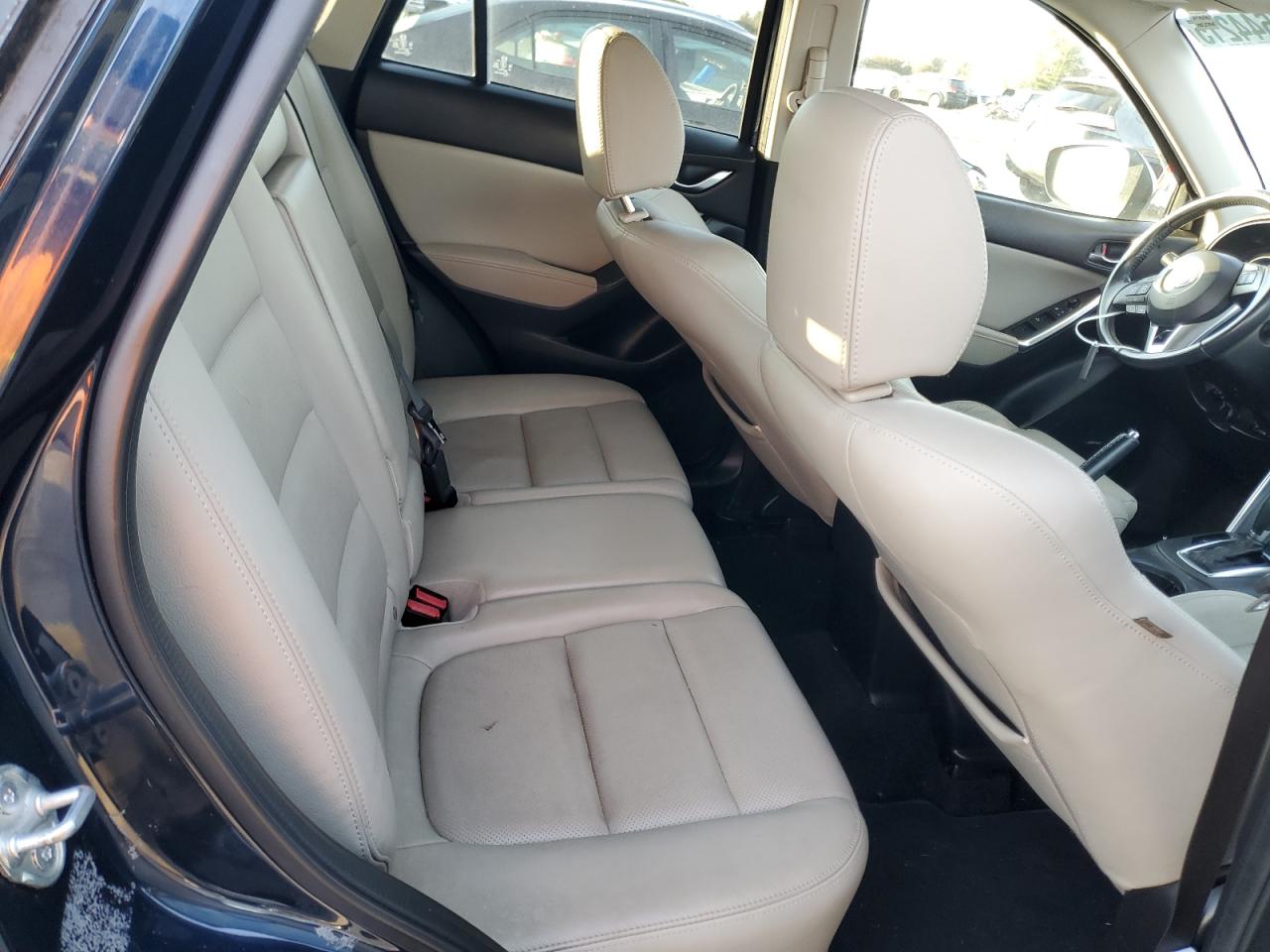 2015 Mazda CX-5 - Image 11