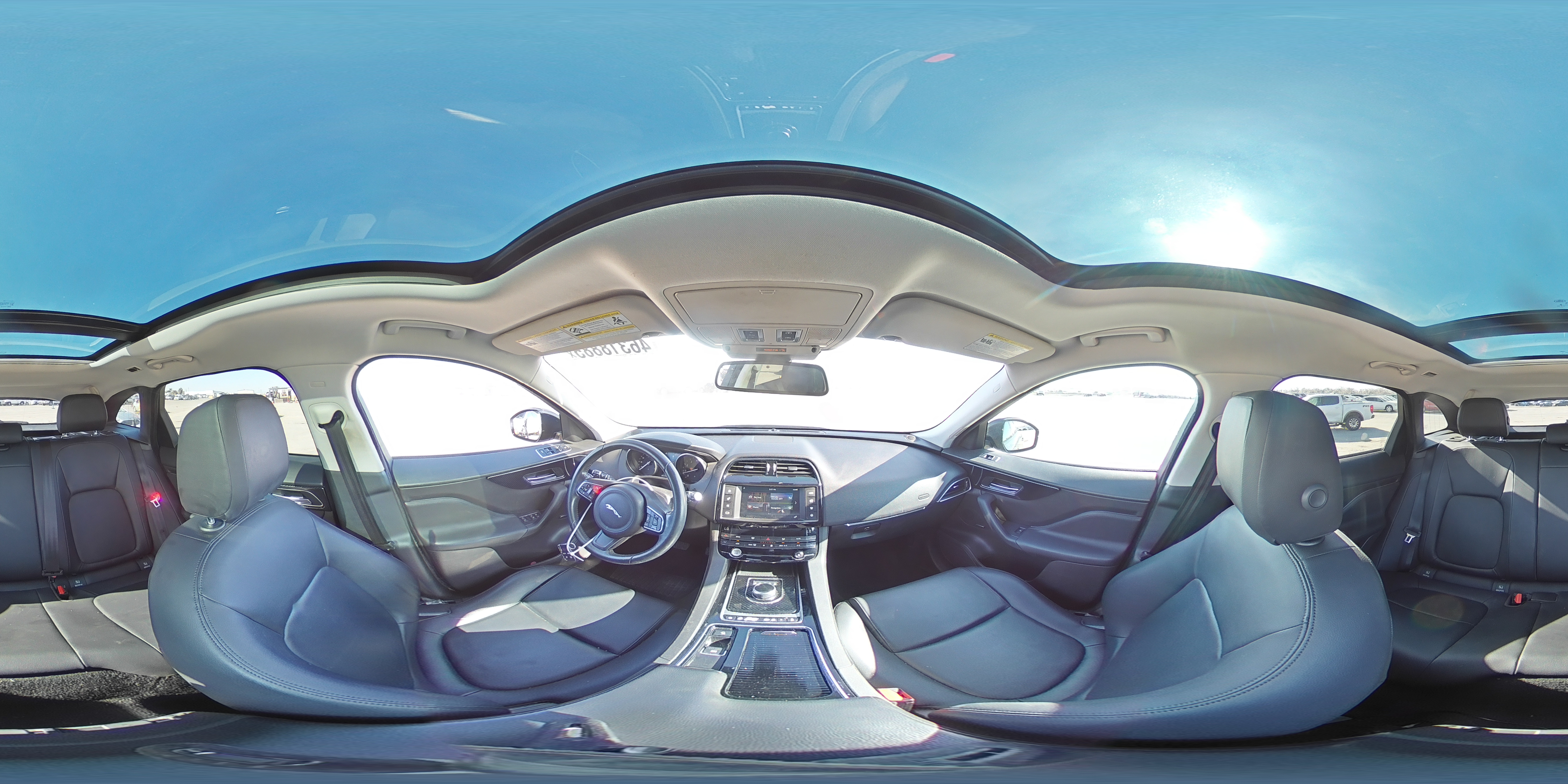 2018 Jaguar F-Pace - Image 14