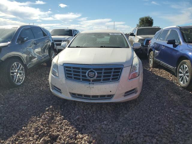  CADILLAC XTS 2013 Белый