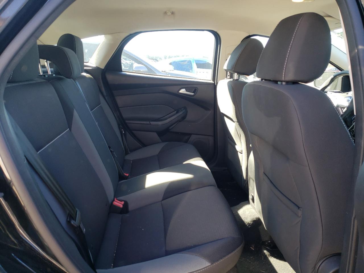 2013 Ford Focus - Image 10