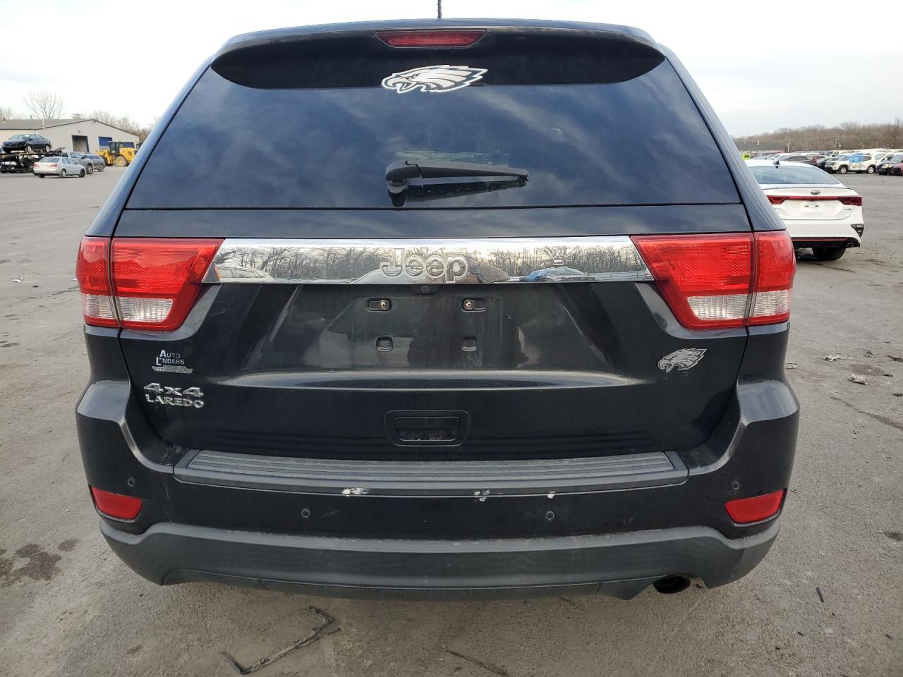2012 Jeep Grand Cherokee - Image 6