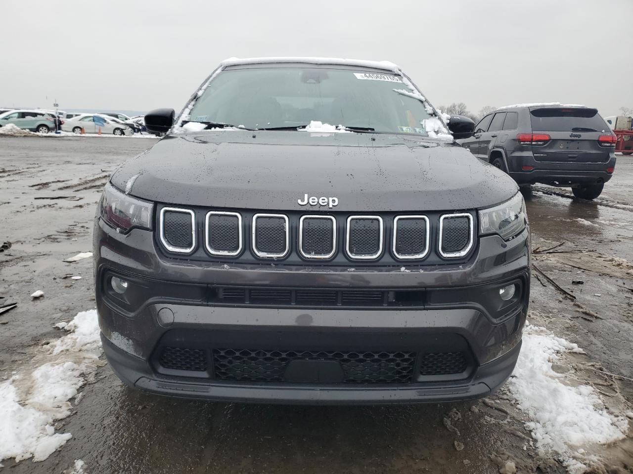 2022 Jeep Compass - Image 5
