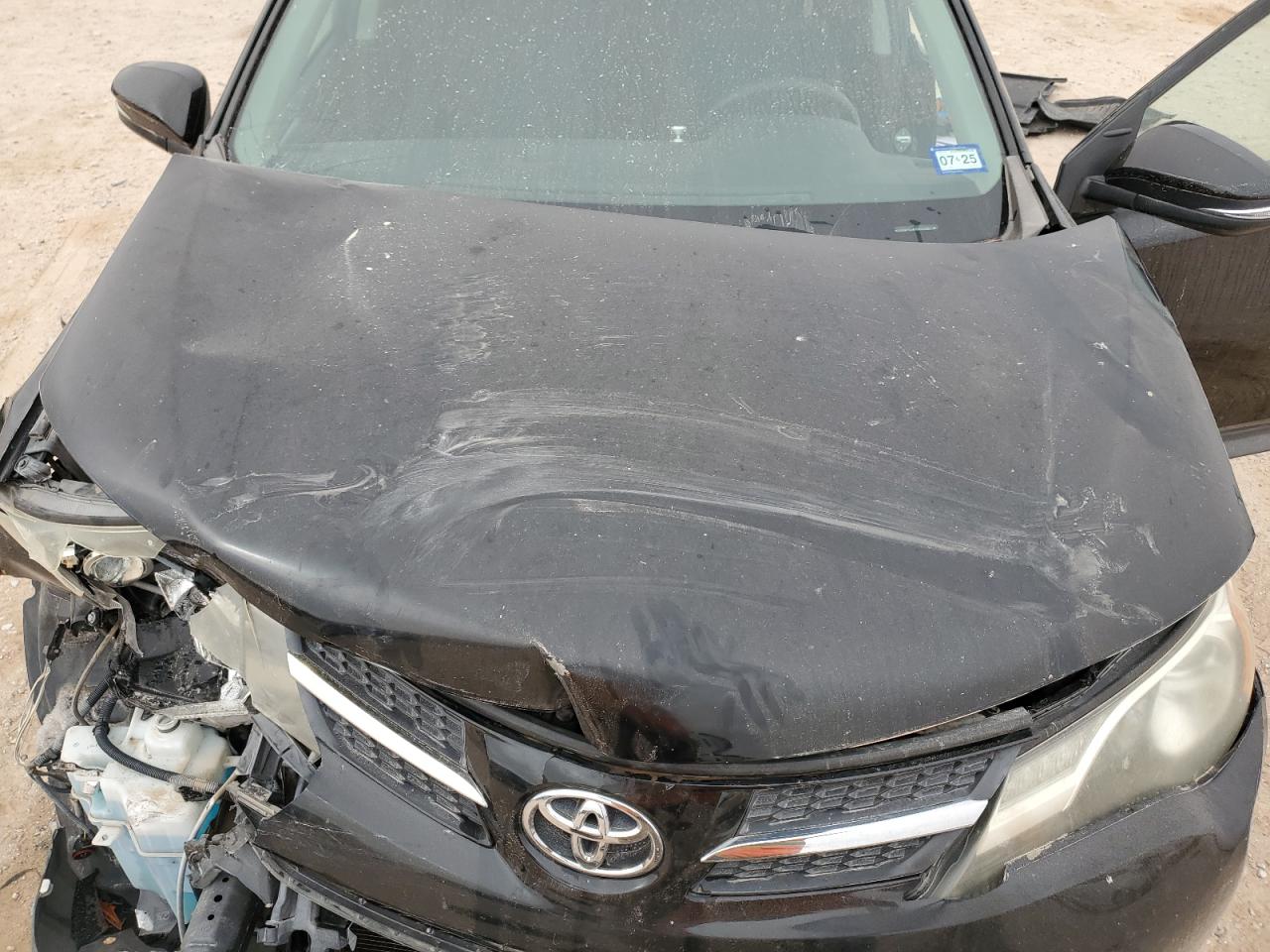 2015 Toyota RAV 4 - Image 13