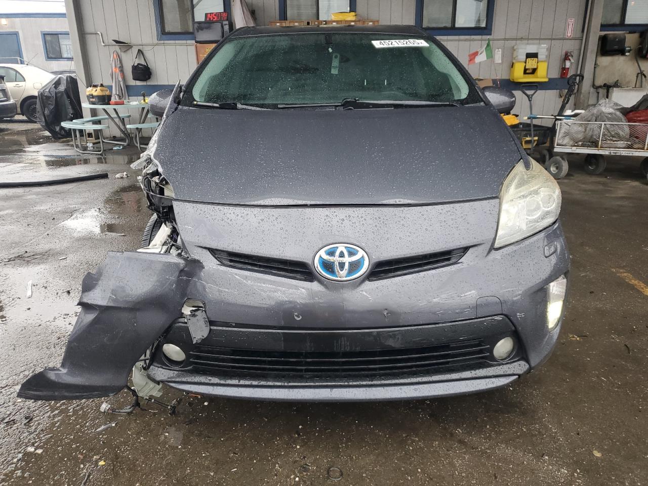 2014 Toyota Prius - Image 5