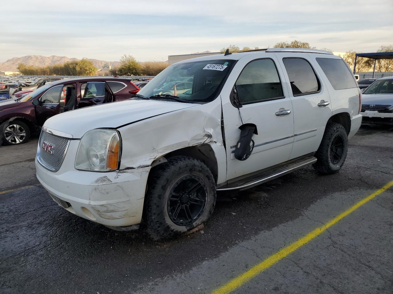 2010 GMC Yukon - Image 1