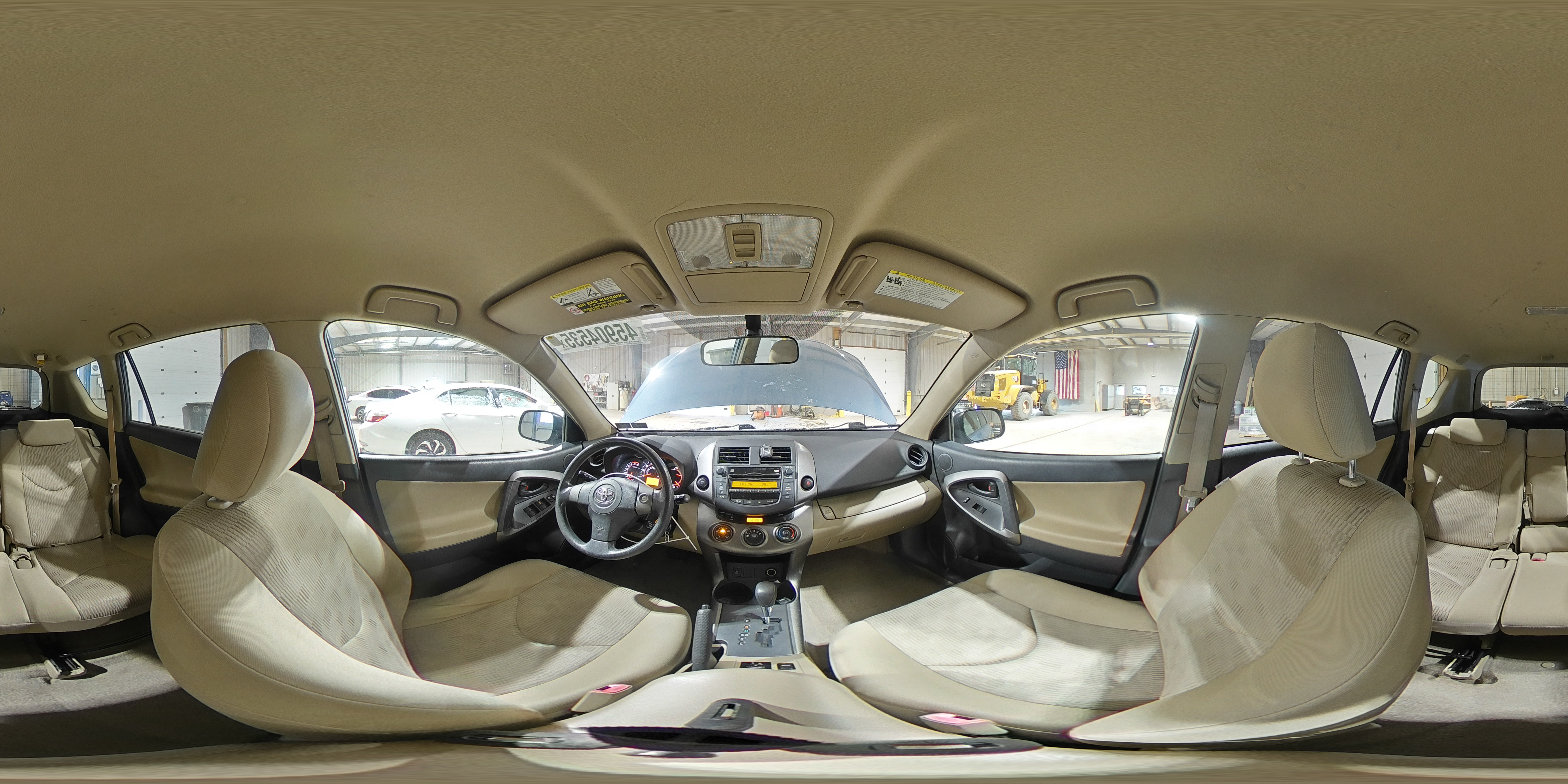2010 Toyota RAV 4 - Image 13