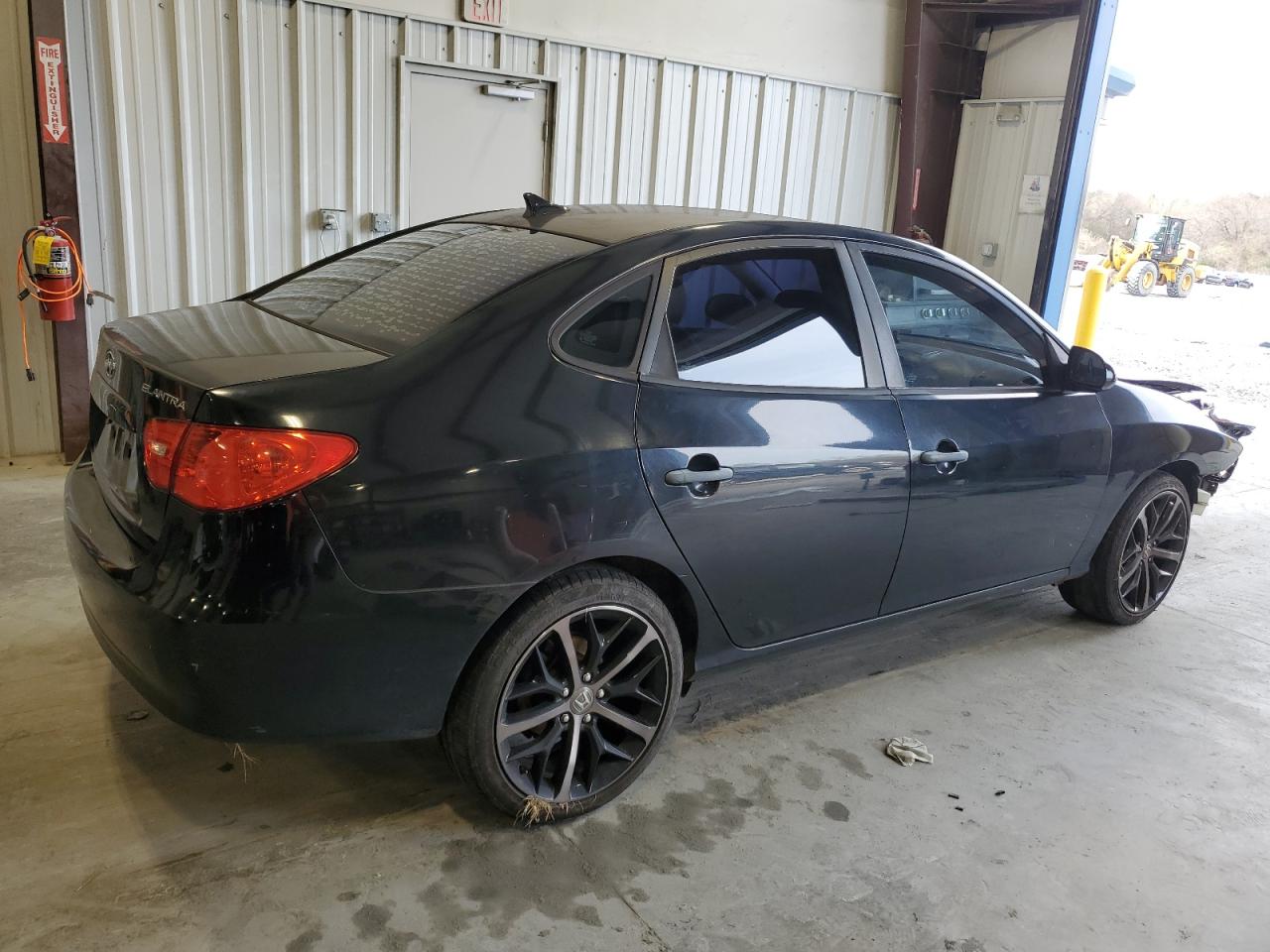 2009 Hyundai Elantra - Image 3