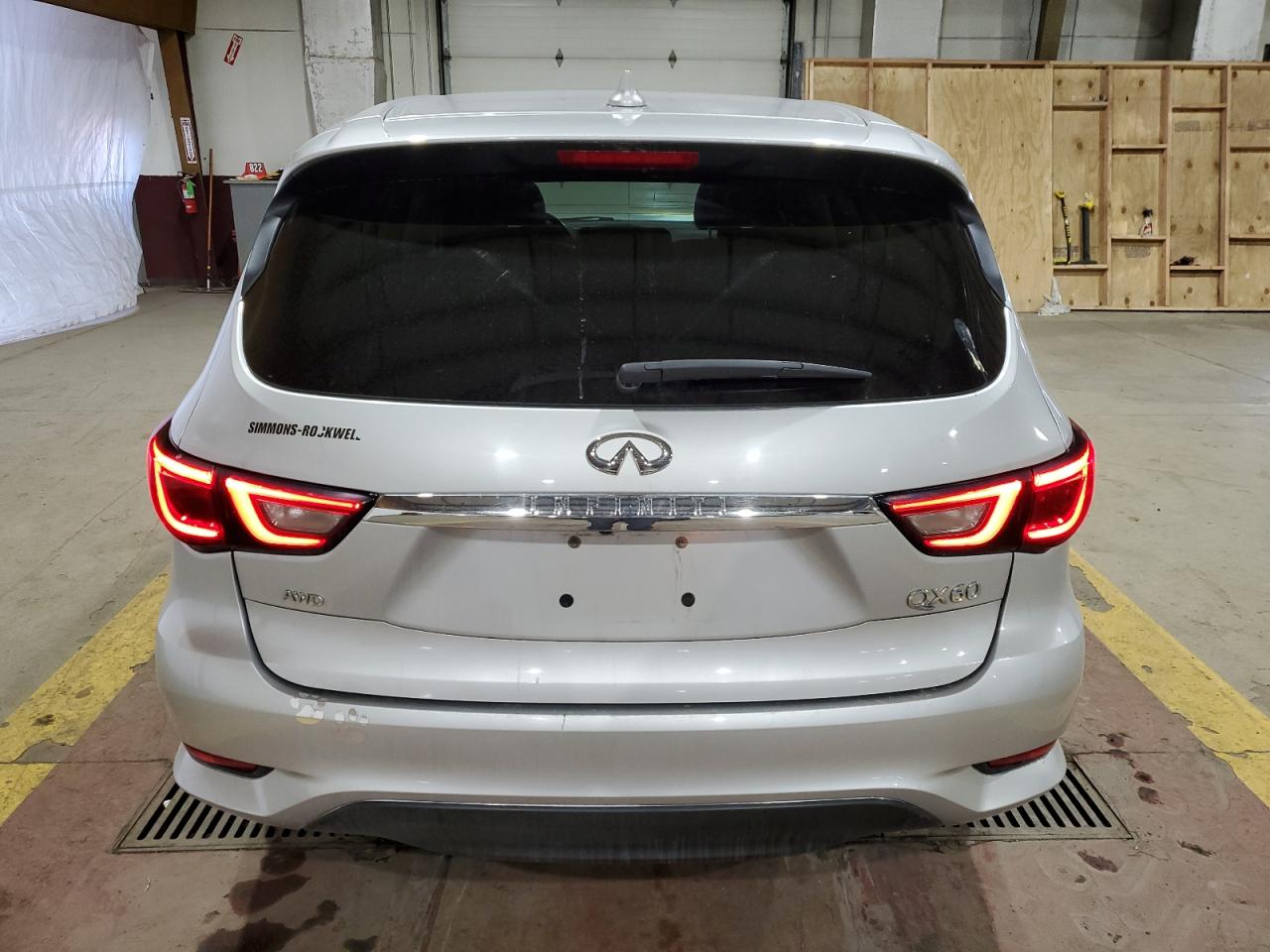 2019 Infiniti QX60 - Image 6