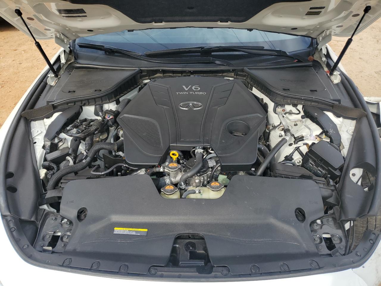 2019 Infiniti Q60 - Image 11