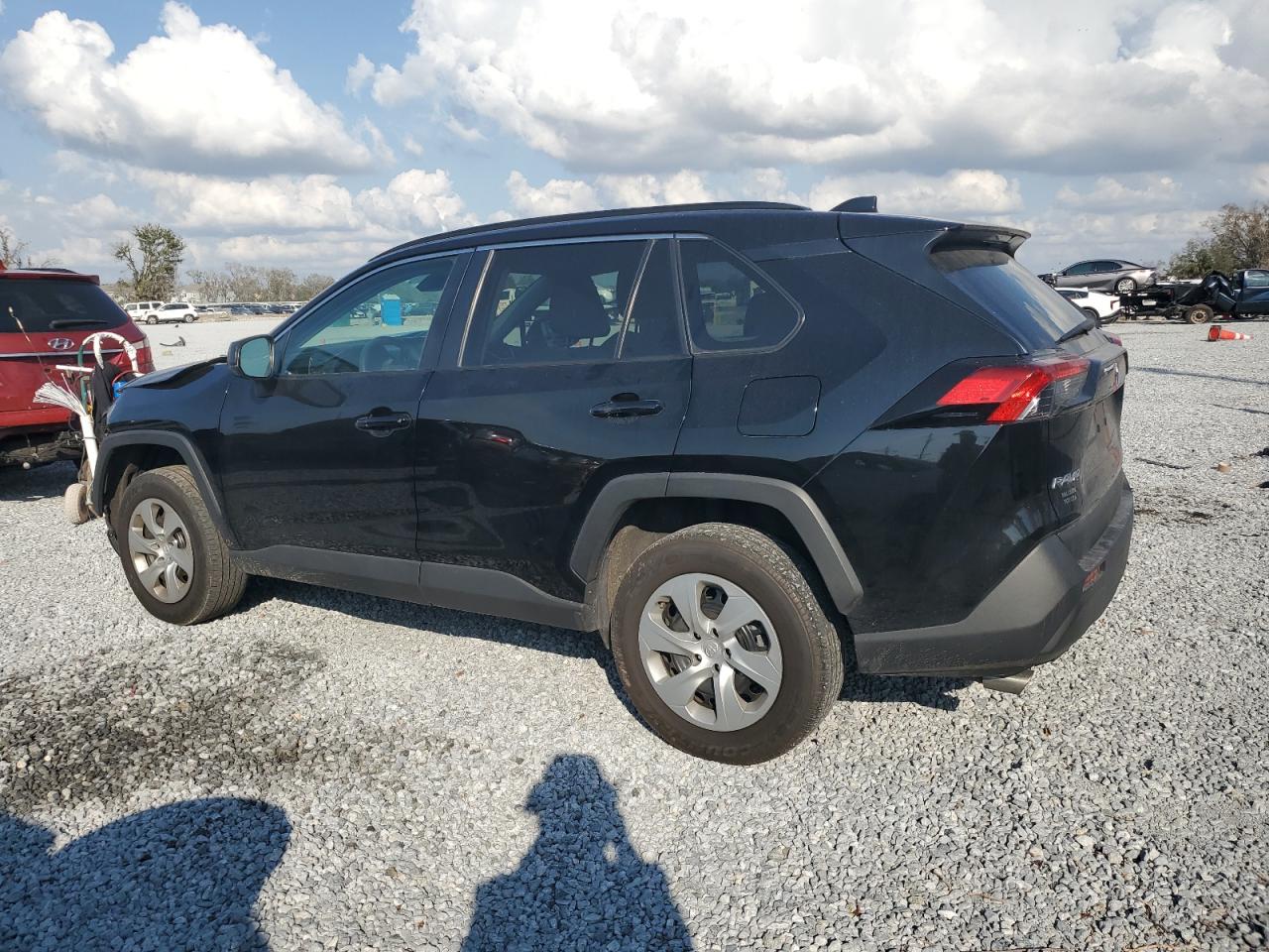 2021 Toyota RAV 4 - Image 2