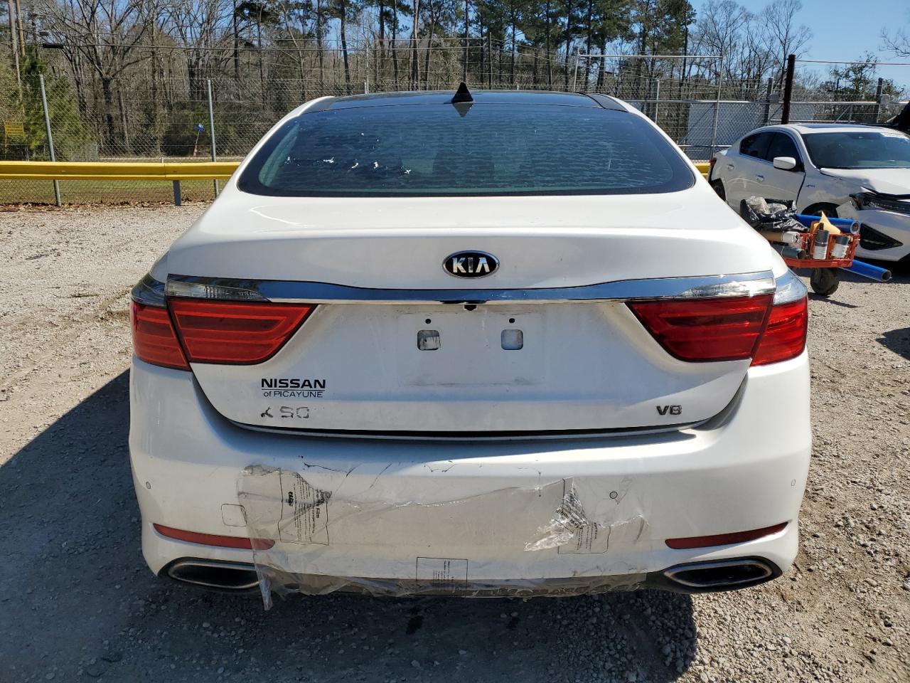 2017 Kia K900 - Image 6