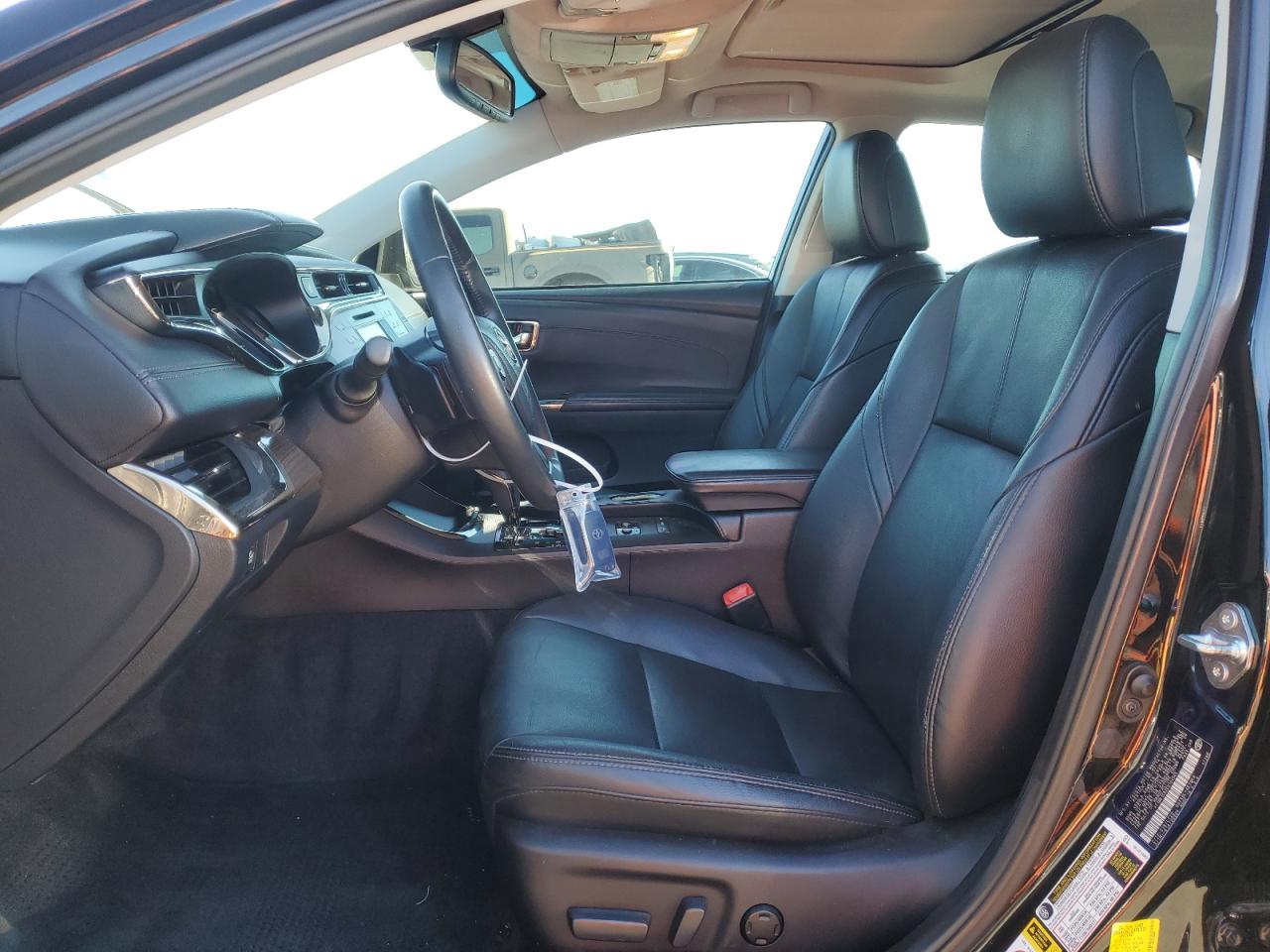 2014 Toyota Avalon - Image 7