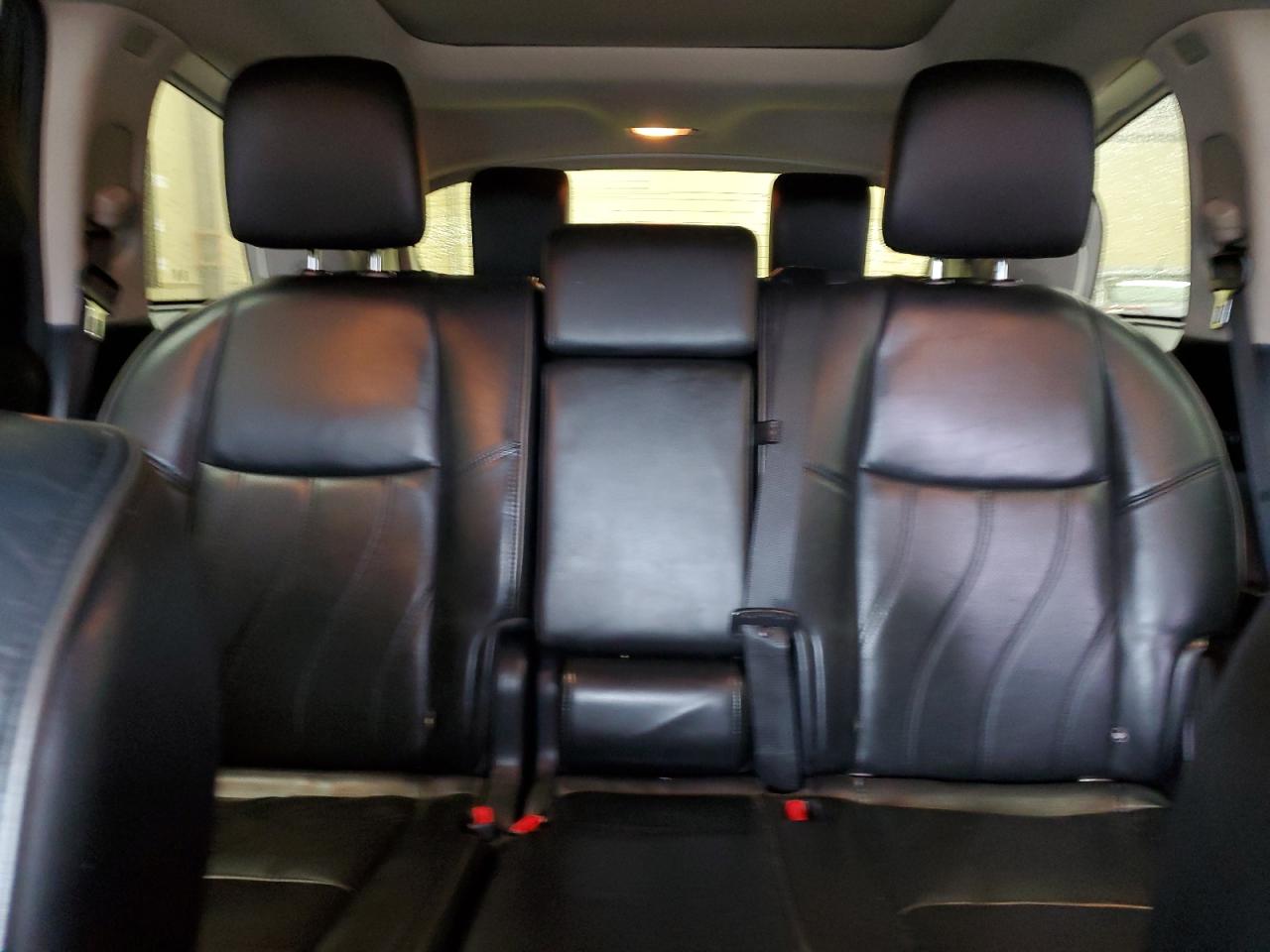 2015 Infiniti QX60 - Image 10
