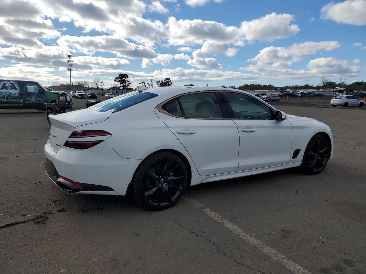 2023 Genesis G70 - Image 3
