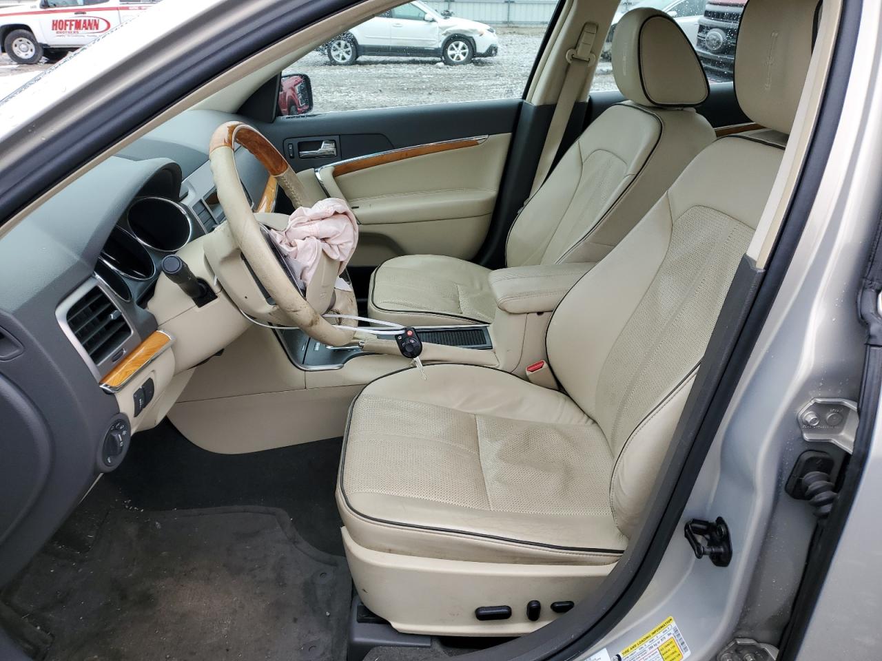 2010 Lincoln MKZ - Image 7